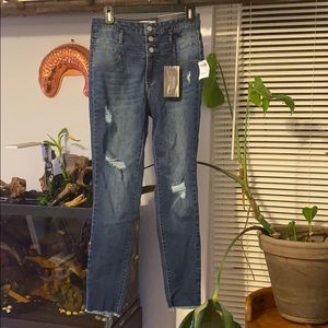 Women’s Skinny Jeans